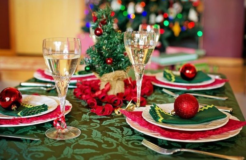 Kommen Sie und genießen Sie unser köstliches Weihnachtsessen?